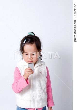 聽音樂的女孩 3369484