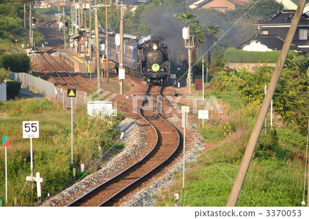 12 series passenger towing SL and Yamaguchi 3370053