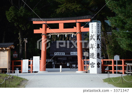 Kamigamo Shrine，Nino Torii和 3371347