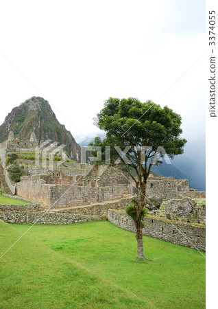 It is Machu Picchu. 3374055