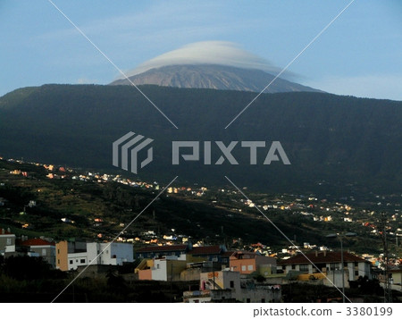 At the highest peak of Spain in the Canary Islands At the highest Atlantic Mount Teide At the highest peak of Spain in the Canary Islands At the highest Atlantic Mount Teide 3380199