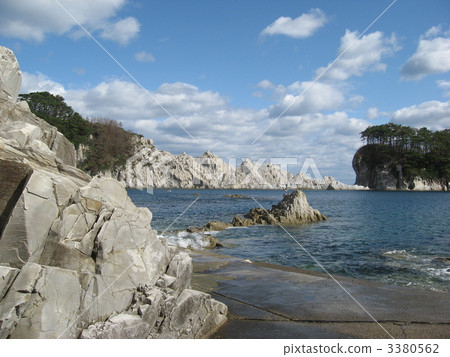 Jodogahama Beach and the promenade 3380562