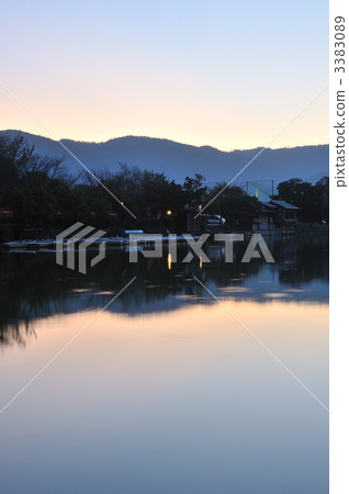 在京都初秋的印像到廣澤艾克池塘 3383089