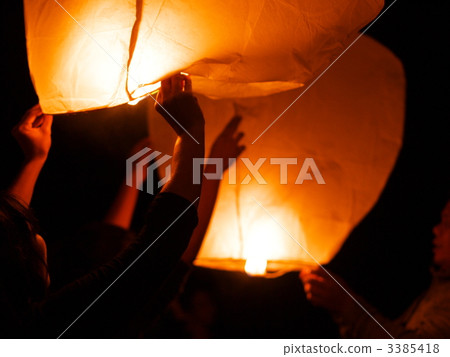 天燈 巴厘島 手臂 3385418