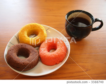 Donut break 3388740