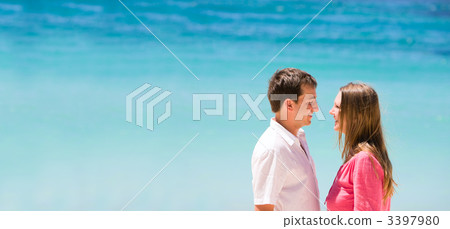 Happy vacation 3397980