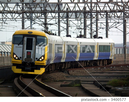 Express Wakashio E257 Minami-Funabashi Express Wakashio E257 Minami-Funabashi 3400577