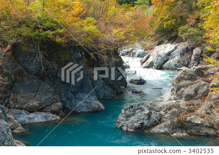 秋山鄉的中津川溪 3402535