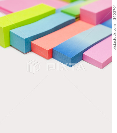 Lots of sticky notes. 3403704