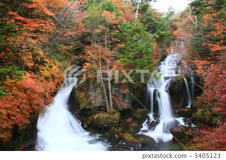 皇冠瀑布 3405123