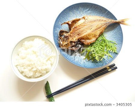 Opening of broiled fish and rice Opening of broiled fish and rice 3405305