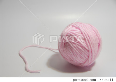 Pink color yarn Pink color yarn 3408211