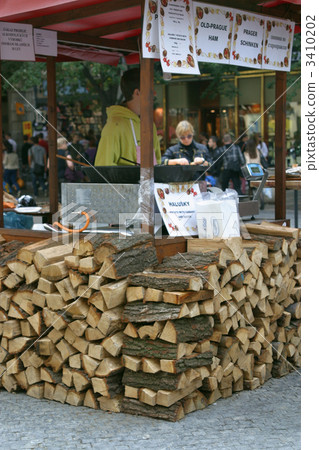 firewood, firewoods, fuelwood 3410202