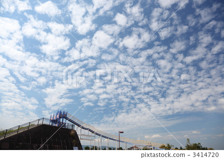 Child park and autumn sky Child park and autumn sky 3414720