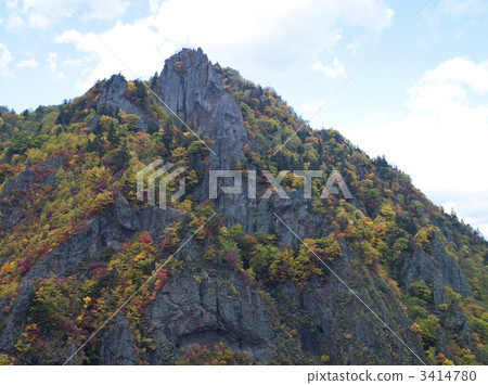 Autumn leaves of Toyohira Gorge (Hokkaido Jozankei) 3414780