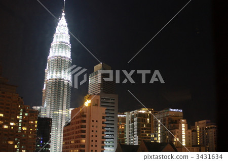 Twin Towers (Kuala Lumpur) Twin Towers (Kuala Lumpur) 3431634