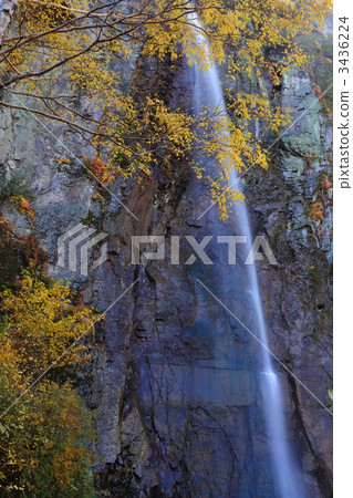 米子大瀑布 3436224