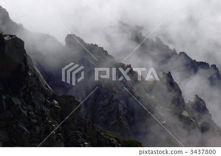 From the climbing road of the central alps Kiso Komagatake mountain 3437800