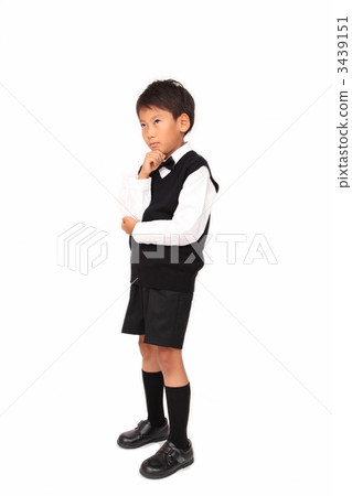 Boy thinking 3439151