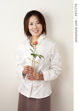 40多歲的女性 3451716