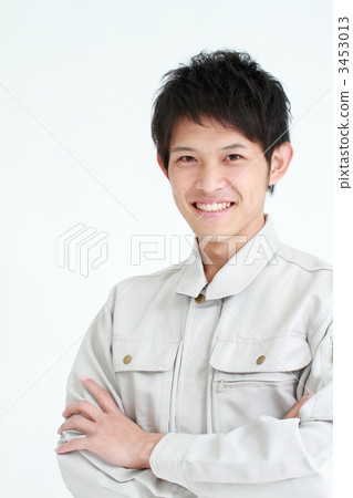 Young workers crawling arms Young workers crawling arms 3453013
