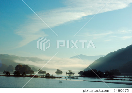 秋天的天空高 3460675