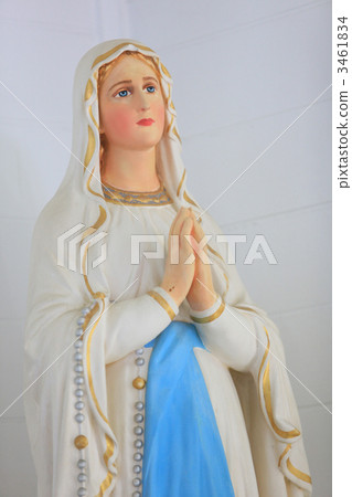Mary statue 3461834
