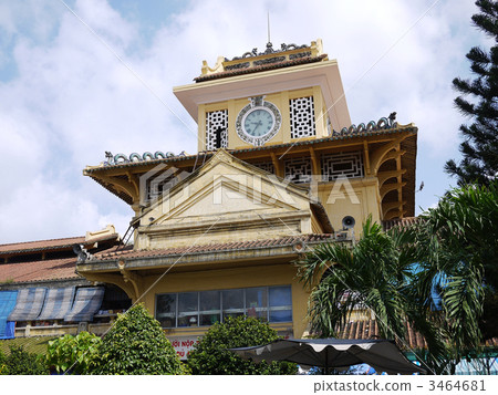 Vietnam Ho Chi Minh Binh Thai market entrance 3464681