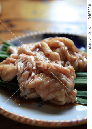 fresh meat, locally raised chicken, chicken skin 3467356