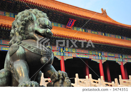 Guardian lion of the Forbidden City 3474351