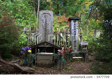 Tomb of Isamu Kondo (Aizu / Tenning Temple) Tomb of Isamu Kondo (Aizu / Tenning Temple) 3477709