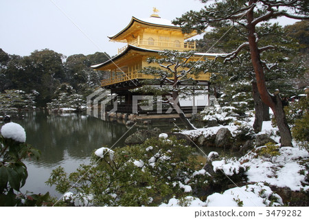 Kinkakuji Temple in the snow 3479282