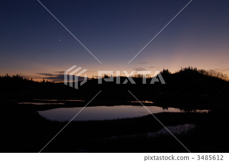 餘輝·月亮的出現 3485612