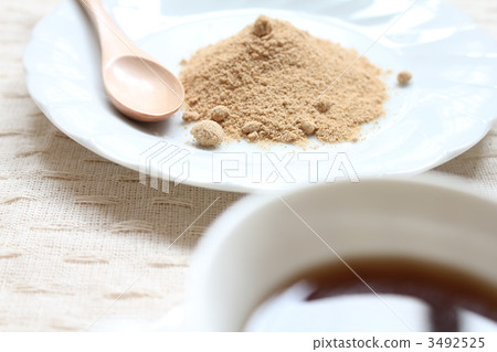 Ginger powder and ginger tea Ginger powder and ginger tea 3492525
