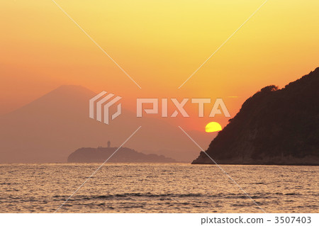 evening scene, zushi kaigan, zushi kaigan beach 3507403