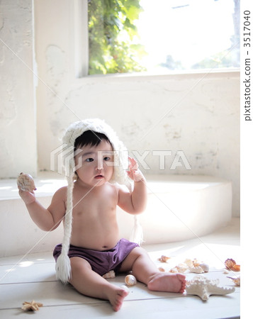 嬰兒赤身裸體 嬰兒赤身裸體 3517040