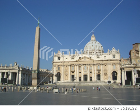 St. Peter's Square 3519152