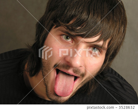 beardman with mouth 3528632