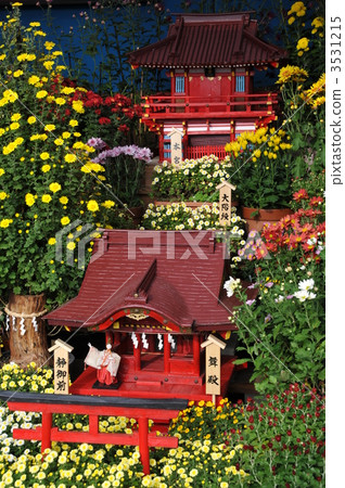 Tsuruoka Hachimangu Shrine Miniature 3531215