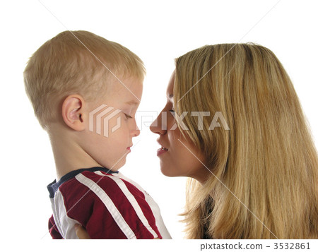 mother with sad boy 3532861