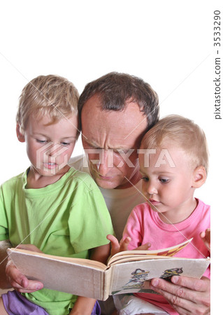 grandfather read book with children 3533290
