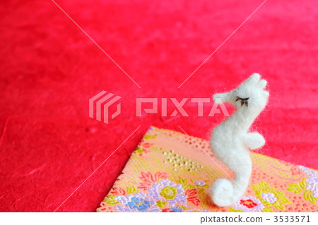 dragon (zodiac), seahorse, year of the dragon 3533571