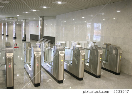 turnstile 3535947