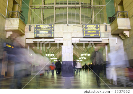 moving people in railroad station 3537962