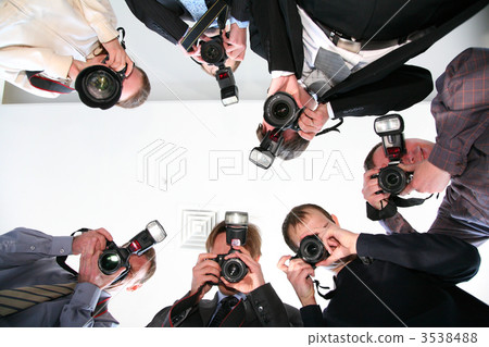 paparazzi under victim 3538488