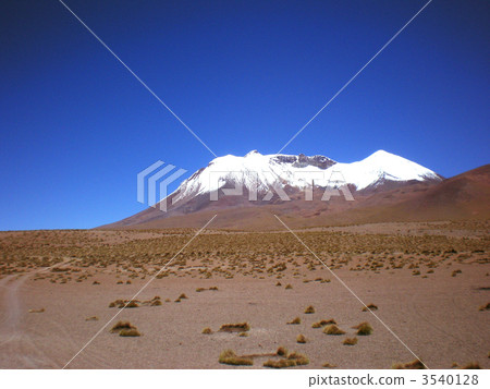 Uyuni Salt Lake border missing tour 3540128