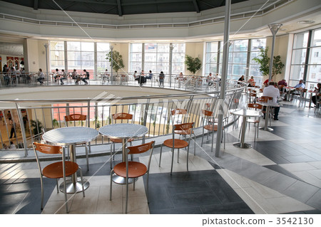 in cafe in cafe 3542130
