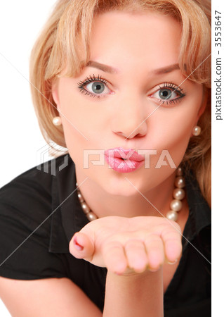 blonde blows on palm 3553647
