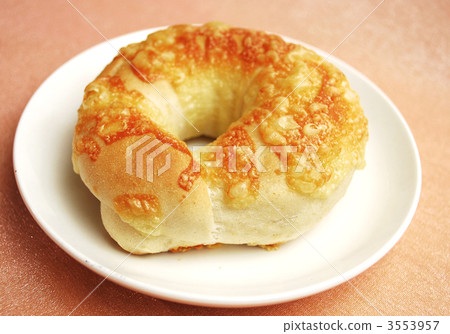 circular, ring-shaped, baker 3553957