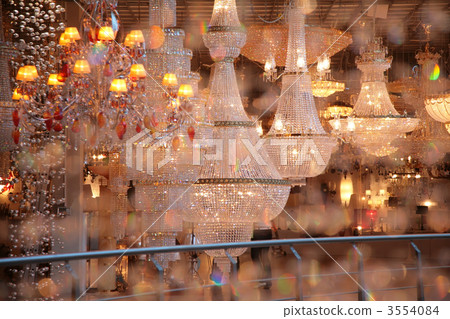 Lanterns in shop Lanterns in shop 3554084
